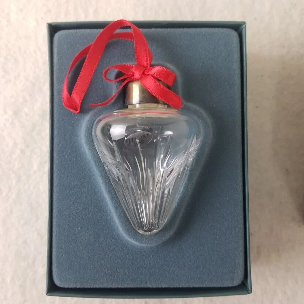 Lenox Crystal Starlight Christmas‎ Ornament in Original Box 1989 silver collar